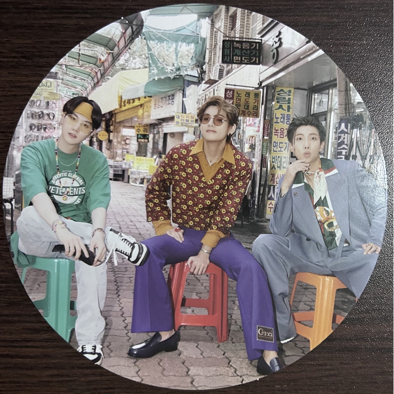 BTS - Circle postcard ( Suga, V, RM )