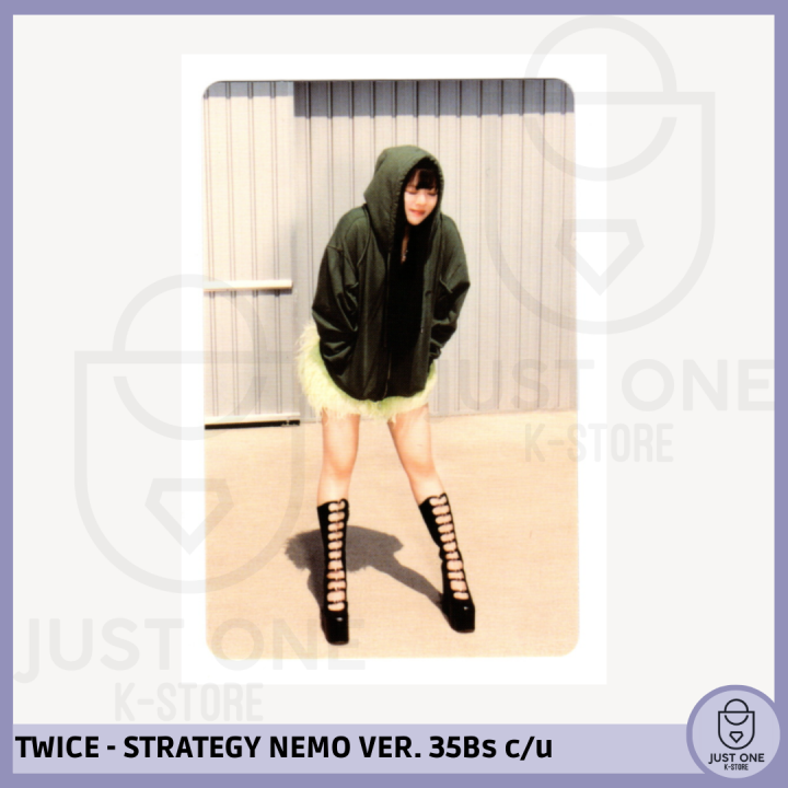 TWICE - PHOTOCARD [ STRATEGY NEMO/ STEP 1 VER.] Jeongyeon