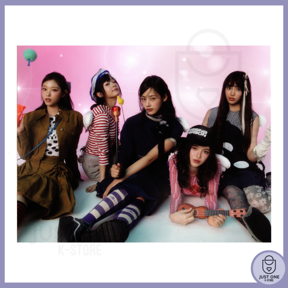 NEW JEANS - Season´s Greetings 2025 - Mini poster Grupal A
